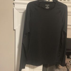 Men’s Solaris Base Layer Athletic Shirt size Medium